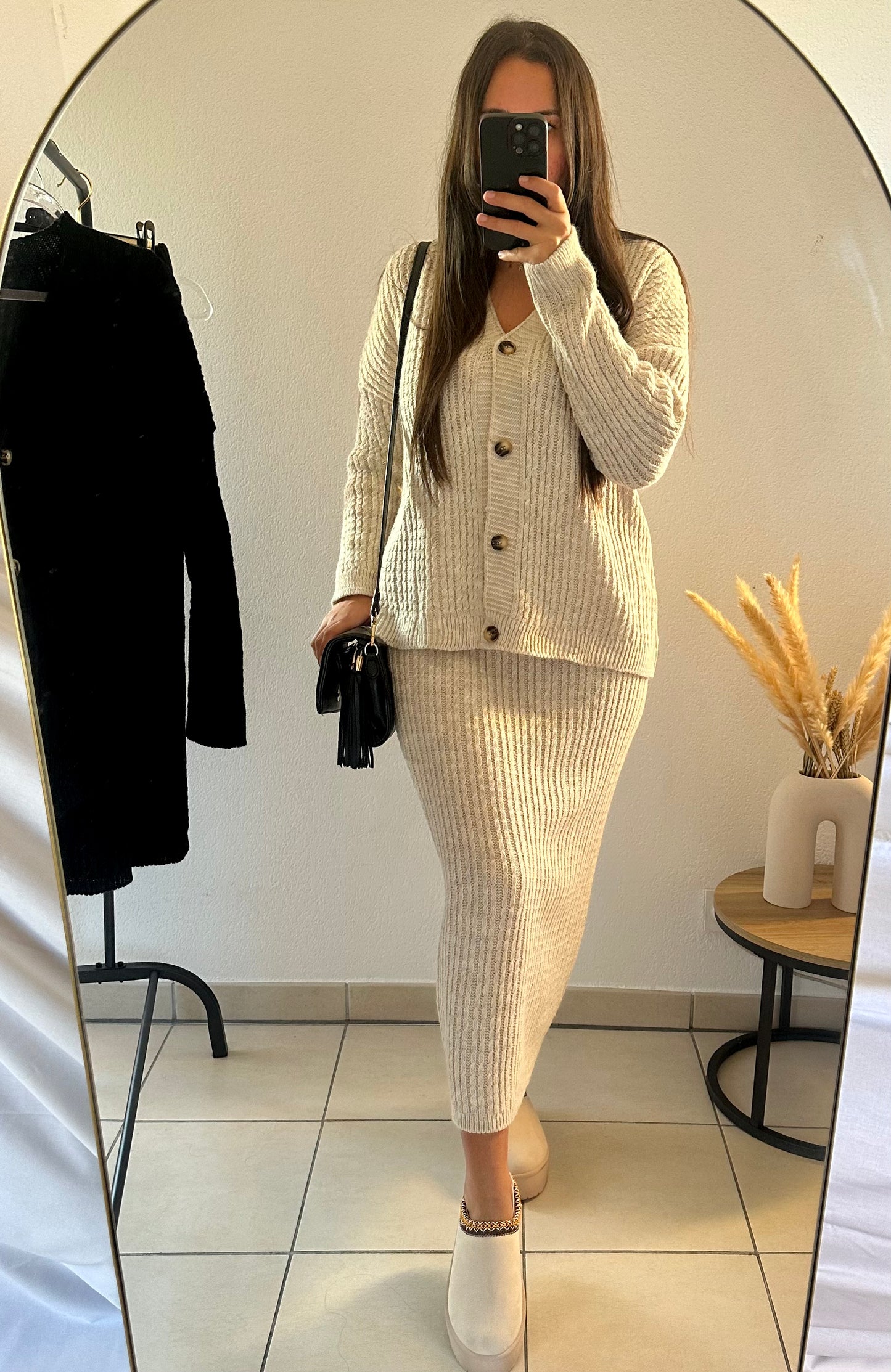 Ensemble gilet et jupe beige